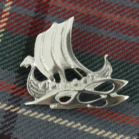 The Shepherd's Knot Jewelry - New Pewter Viking Dragon Ship Scarf Pin Brooch Made in Scotland